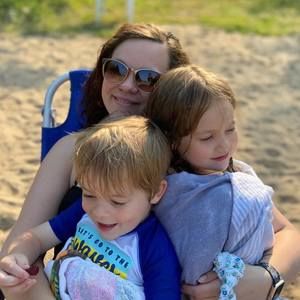 Meet your Posher, Jenessa